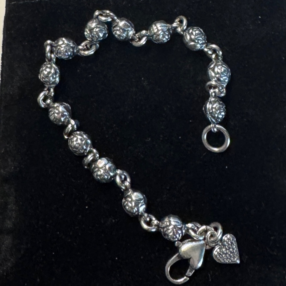 Elegant Sterling Silver Floral Rose Bracelet - Picture 3 of 3